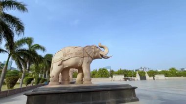 Ambedkar Parkı olarak da bilinen Rashtriya Dalit Prerna Sthal, Hindistan 'ın Uttar Pradesh kentinde yer alan ünlü bir turizm merkezidir.