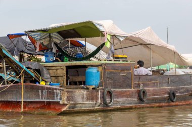 mekong delta, vietnam içinde yüzen çarşı