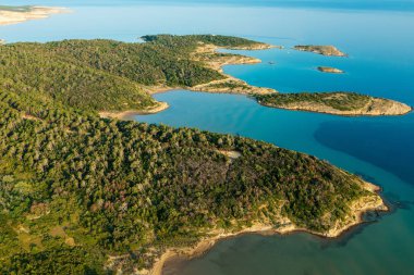 Lopar yarımadasının hava manzarası, Rab Adası, Hırvatistan