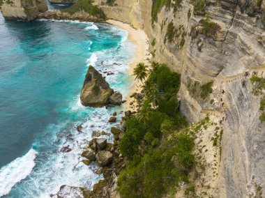 Nusa Penida, Endonezya 'daki Elmas Sahili' nin havadan görüntüsü