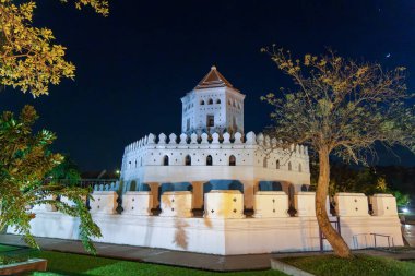 Santi Chai Prakan Park 'taki Phra Sumen kalesi, Bangkok, Tayland