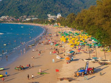 Patong Sahili 'nin, Phuket' in, Tayland 'ın hava manzarası.