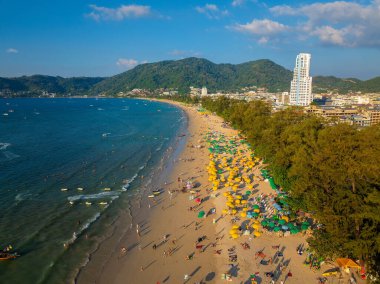 Patong Sahili 'nin, Phuket' in, Tayland 'ın hava manzarası.