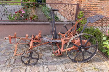 Tarihi Tarım Ekipmanları Vintage Çim Makinesi