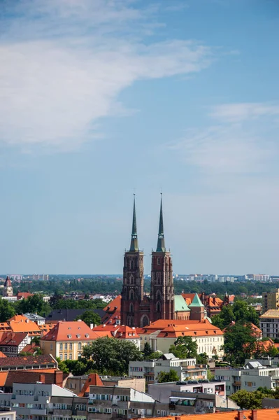 Wroclaw Óvárosa Bérházak Tetői Piac Tér Egy Napos Nyári Napon — Stock Fotó