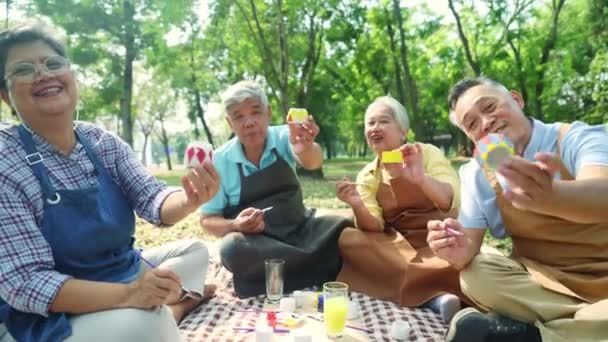 Gruppo Asiatico Anziani Unire Ricreazione Insieme Fare Attività Mostrare Loro — Video Stock