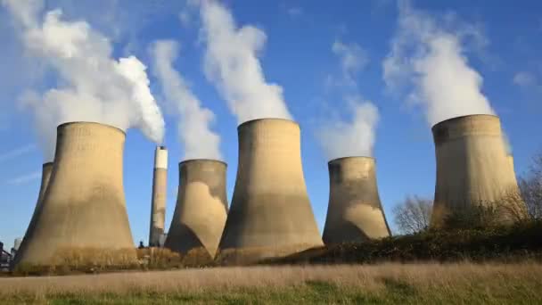 Time Lapse Footage Steam Rising Cooling Towers — Stock video