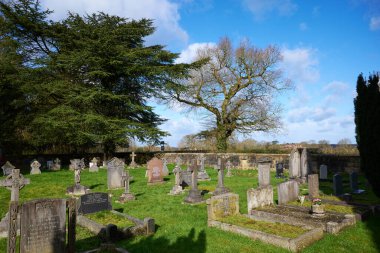 Rangemore, Staffordshire, İngiltere 'de küçük bir köy mezarlığı.