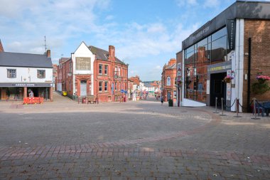 Ilkeston, Derbyshire, İngiltere 'de ana cadde sahnesi.