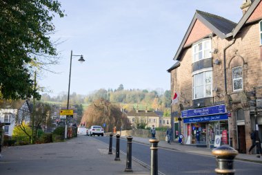 Matlock, Derbyshire, İngiltere 'de şehir merkezi sahnesi