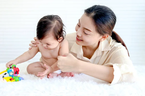 Portrait Happy Crawling Baby Sits Fluffy White Rug Mother Little — Stock Photo, Image