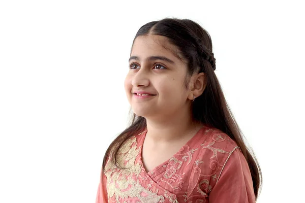 Portret Van Schattig Gelukkig Glimlachend Indiaas Meisje Kind Met Lang — Stockfoto