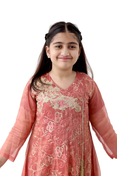 Portrét Roztomilé Šťastné Usmívající Indické Dívky Dítě Dlouhými Vlasy Krásné — Stock fotografie