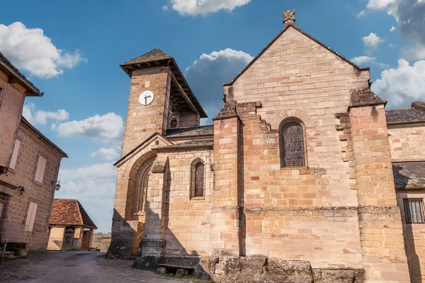 Kościół Średniowiecznej Miejscowości Curemonte Correze Nowa Akwitania Francja — Zdjęcie stockowe