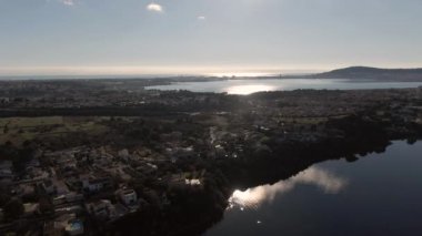 Eleştirmen de l 'Angle, Etang de Thau' da, kışın Occitanie