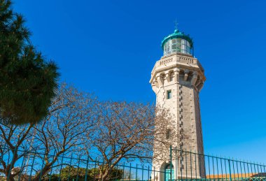 Sete, Herault, Occitanie, Fransa 'daki Mont Saint Clair' deki ana deniz feneri.