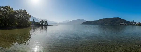 Prachtig Panorama Vanaf Oevers Van Het Meer Annecy Haute Savoie — Stockfoto