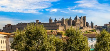 Eski köprüden Carcassonne şehri, Aude, Occitanie, Fransa