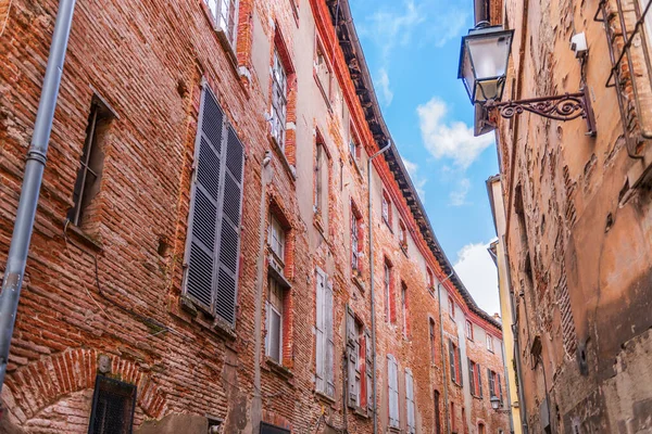 Old Narrow Street Saint Tienne District Toulouse Occitanie Francia — Foto de Stock