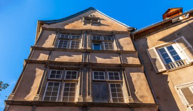 Rodez, Aveyron, Occitanie, Fransa 'da bir ortaçağ evi cephesi