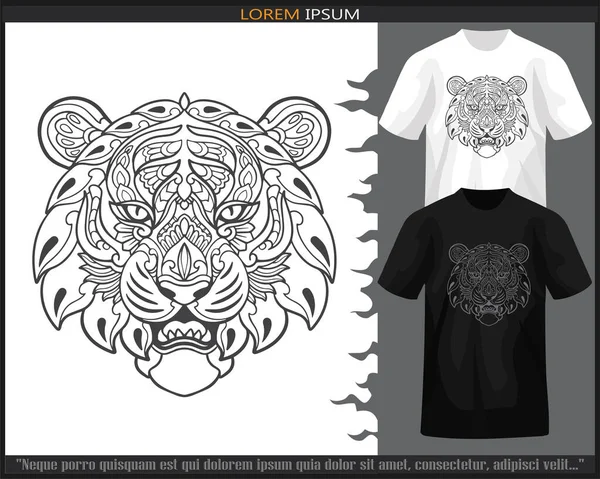 Mandalakunst Mit Tigerkopf Isoliert Auf Schwarzem Und Weißem Shirt — Stockvektor