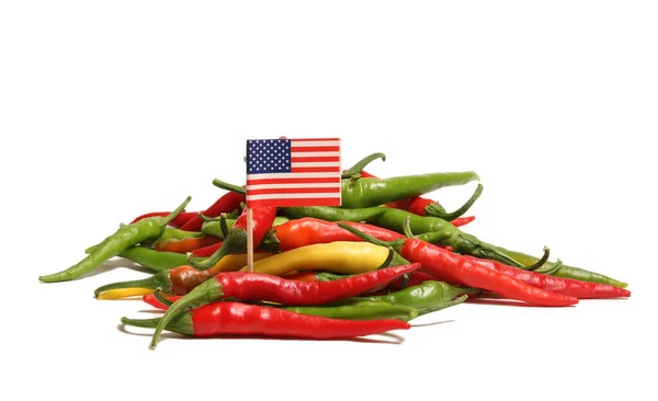 Frische Cayennepfeffer Gemischter Farbe Mit Der Flagge Der Vereinigten Staaten — Stockfoto