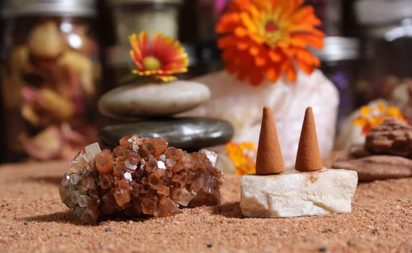 Aragonite Crystals Incense Cones Australian Red Sand — ストック写真