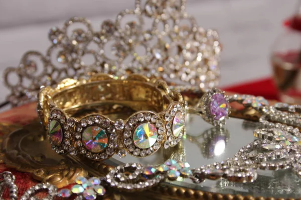 Kristal Elmas Mücevherler Viktorya Dönemi Kitabı — Stok fotoğraf