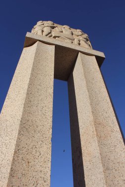 New London, TX - 17 Aralık 2023: 18 Mart 1937 'de New London TX' te 311 çocuk ve öğretmenin öldüğü New London okulundaki patlamanın anısına Cenotaph