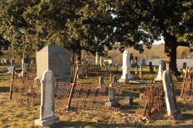 Henderson TX - 21 Ocak 2025: Henderson Teksas 'taki Tarihi Şehir Mezarlığı