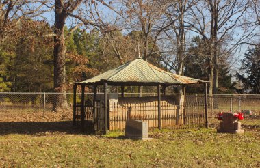 1812 Savaş Gazisi Tarihi Mezarı Kırsal Doğu TX 'te