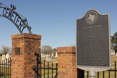 Troup TX - 12 Mart 2025: Troup, Teksas dışındaki Tarihi Henry Şapel Mezarlığı