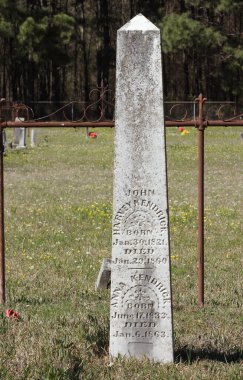 Troup TX - 18 Mart 2025: Troup, Teksas dışındaki tarihi Griffin Mezarlığı