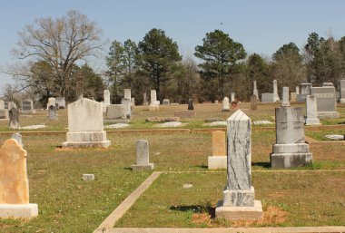 Troup TX - 12 Mart 2025: Troup, Teksas dışındaki Tarihi Henry Şapel Mezarlığı