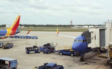 Tampa FL - 6 Kasım 2024: Güneybatı uçağı Tampa Florida havaalanından kalkmaya hazır