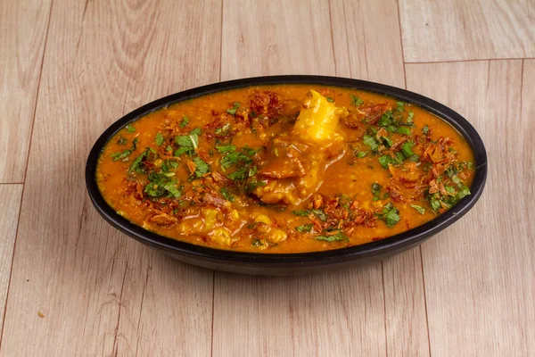 Hammelfleisch Khichda Oder Haleem Schale Auf Hölzernem Hintergrund Indisches Essen — Stockfoto