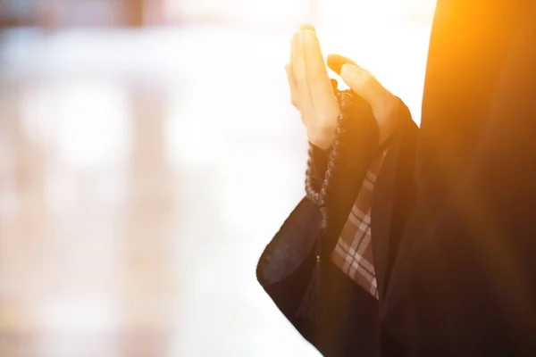 Muslim Women Hijab Praying Show Respect Thanks Allah According Muslim — Stock Photo, Image
