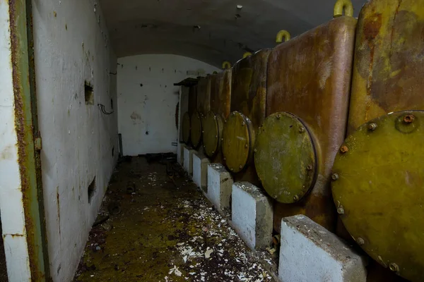 Abandonado Bunker Militar Croácia — Fotografia de Stock