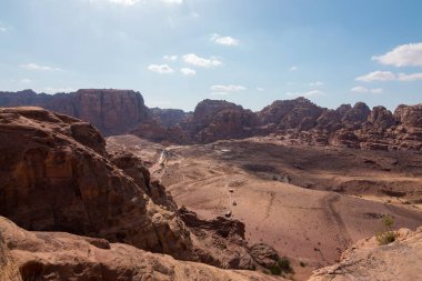 Petra, çöldeki antik şehir.