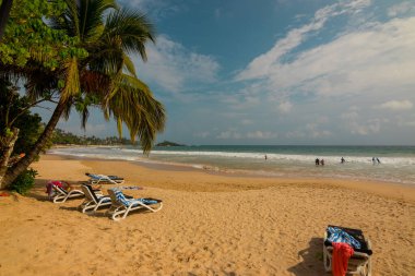 Sri Lanka adasındaki sahil ve okyanus