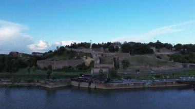 Sırbistan 'ın Belgrad kentindeki Kalemegdan kalesine insansız hava aracı bakışı