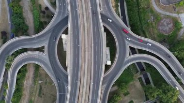 İnsansız hava aracı Belgrad ve Sırbistan sokaklarına bakıyor