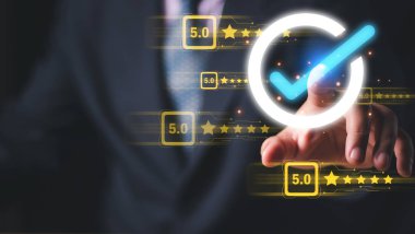 Müşteri Tecrübesi Konsepti, Müşterinin Açık Kolu 'nun 5 yıldızlı değerlendirmesini sunan memnuniyet için en iyi hizmetler.