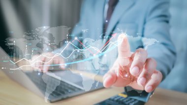 2025, İşletme, Dijital Dönüşüm Teknolojisi Stratejisi, Analiz ve Veri Yönetimi Sistemi ile çalışan Grafik Analisti, KPI 'nin veritabanına bağlı olduğu bir rapor hazırla.