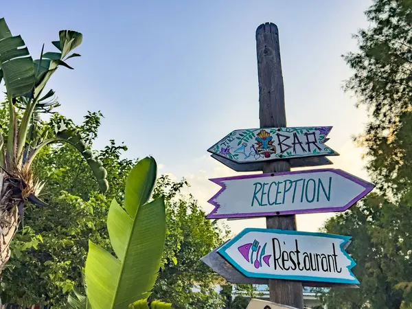 Navigational Beach Sign Directions Bar Reception Restaurant Text Arrows Tropical — Stock Photo, Image