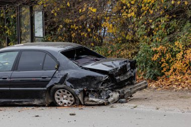 Araba kazası. Araba kazası. - Trafik kazası. Bozuk otomobil. Yüksek kalite fotoğraf