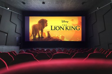 Sinemadaki Aslan Kral animasyon filmi. Yüksek kalite fotoğraf. Paris, Fransa - Kasım 04, 2024