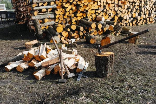 나무를 도구와 땔나무 — 스톡 사진