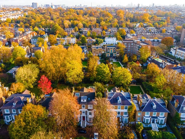 英格兰 秋天伦敦西肯西顿的空中景观 — 图库照片