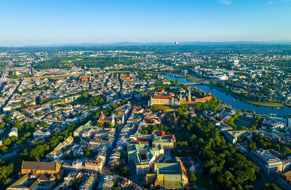 欧洲克拉科夫老城的空中景观 — 图库照片